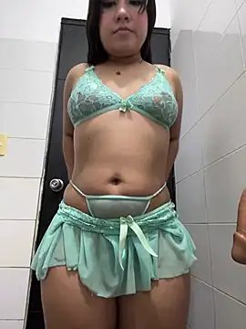 melyescobar online show from 07/18/26, 04:05