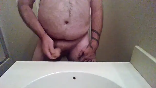 WatchinU82 online show from 12/02/25, 04:40