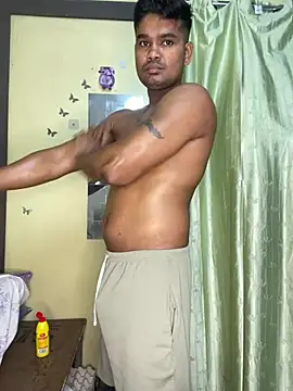 Snapshot of loveboyrp chatting on 03/09/25, 02:39 loveboyrp online show from 03/09/25, 02:39