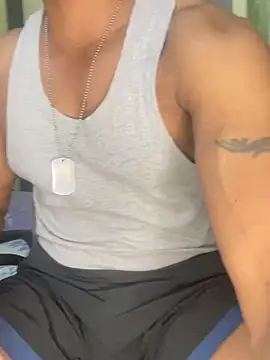 Snapshot of loveboyrp chatting on 10/08/25, 04:43 loveboyrp online show from 10/08/25, 04:43