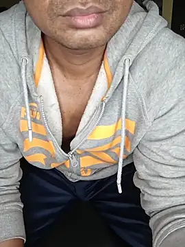 loveboyrp online show from 04/01/26, 03:07