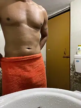 loveboyrp online show from 04/08/26, 02:00