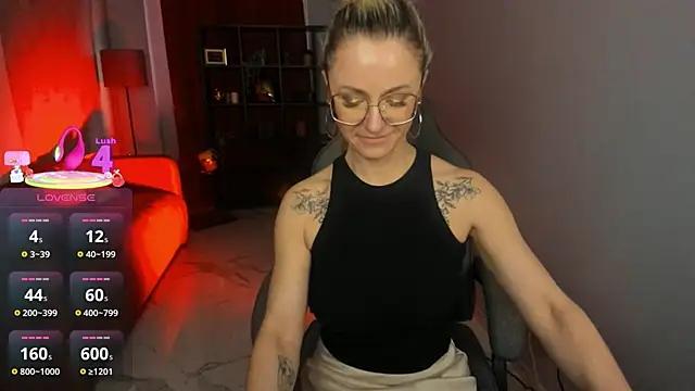 LadyIzabel online show from 04/09/26, 02:44