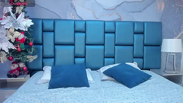 ELIZABETT  online show from 12/12/24, 08:32