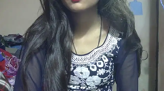 Aayesha online show from 01/25/25, 04:34