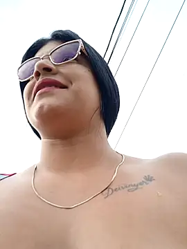 naughty-girl01 online show from 02/03/25, 01:30