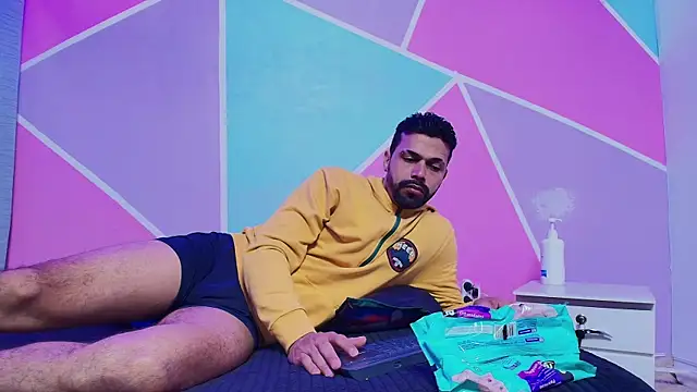 max ashley mds online show from 04/16/26, 01:45