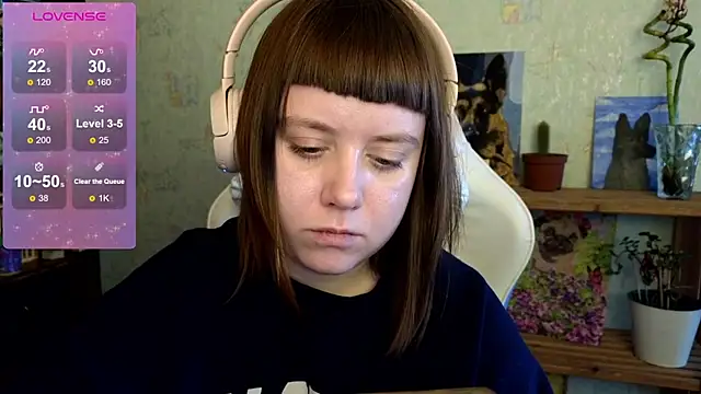 June shy0 online show from 01/31/25, 08:11