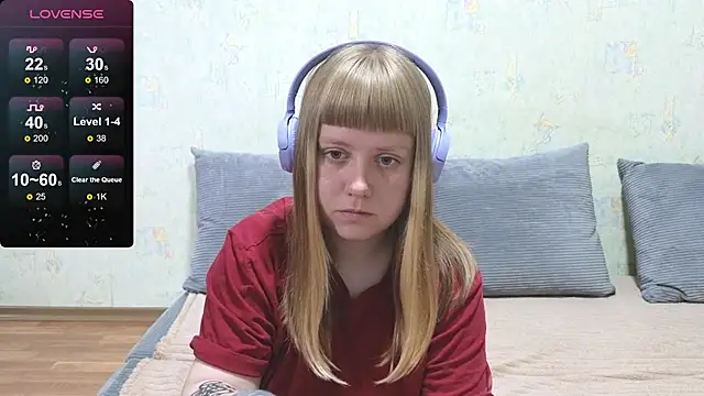 June shy0 online show from 05/31/26, 08:10