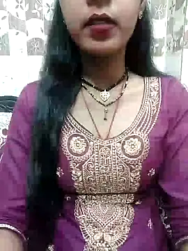 Snapshot of Sharmila-Singh chatting on 02/17/25, 05:21 Sharmila-Singh online show from 02/17/25, 05:21