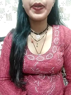 Snapshot of Sharmila-Singh chatting on 02/18/25, 11:33 Sharmila-Singh online show from 02/18/25, 11:33