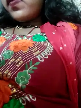 Snapshot of Sharmila-Singh chatting on 02/26/25, 10:47 Sharmila-Singh online show from 02/26/25, 10:47