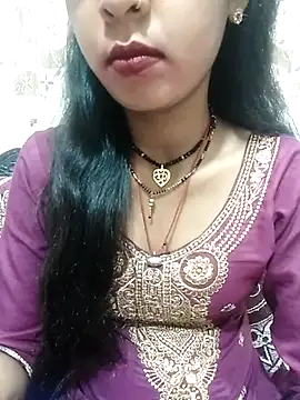 Snapshot of Sharmila-Singh chatting on 03/03/25, 08:11 Sharmila-Singh online show from 03/03/25, 08:11