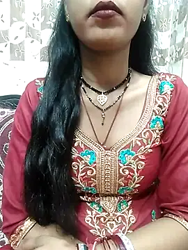 Snapshot of Sharmila-Singh chatting on 03/05/25, 06:01 Sharmila-Singh online show from 03/05/25, 06:01