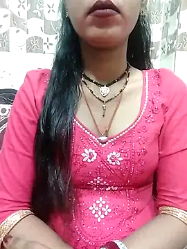 Snapshot of Sharmila-Singh chatting on 03/09/25, 05:55 Sharmila-Singh online show from 03/09/25, 05:55