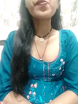 Snapshot of Sharmila-Singh chatting on 03/15/25, 03:59 Sharmila-Singh online show from 03/15/25, 03:59