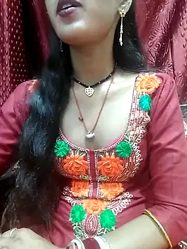 Snapshot of Sharmila-Singh chatting on 03/21/25, 07:00 Sharmila-Singh online show from 03/21/25, 07:00