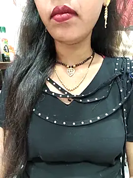Snapshot of Sharmila-Singh chatting on 09/11/25, 08:36 Sharmila-Singh online show from 09/11/25, 08:36