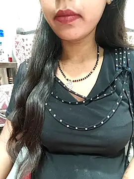 Snapshot of Sharmila-Singh chatting on 10/10/25, 06:01 Sharmila-Singh online show from 10/10/25, 06:01