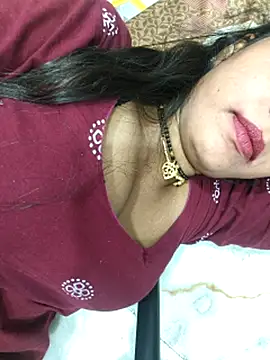 Snapshot of Sharmila-Singh chatting on 10/11/25, 07:56 Sharmila-Singh online show from 10/11/25, 07:56