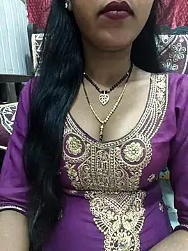 Snapshot of Sharmila-Singh chatting on 10/19/25, 08:26 Sharmila-Singh online show from 10/19/25, 08:26