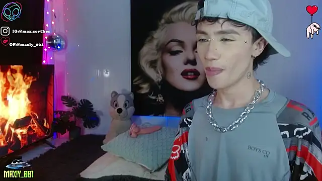 maxiy 001 online show from 03/27/26, 04:29