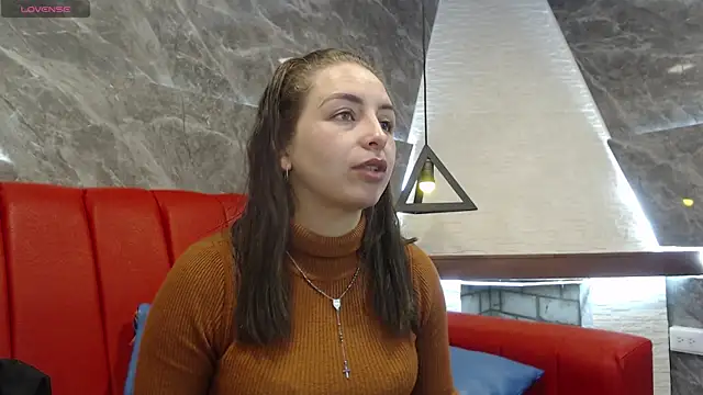 Snapshot of _isaabellaa chatting on 02/04/25, 11:27 isaabellaa online show from 02/04/25, 11:27