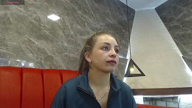 Snapshot of _isaabellaa chatting on 02/06/25, 11:10 isaabellaa online show from 02/06/25, 11:10