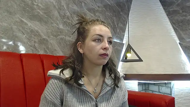 Snapshot of _isaabellaa chatting on 02/11/25, 11:32 isaabellaa online show from 02/11/25, 11:32