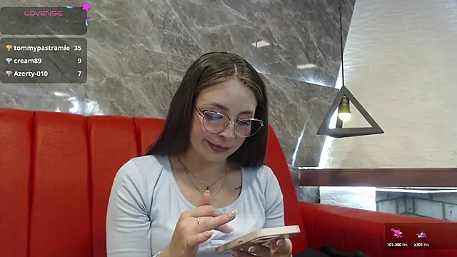 Snapshot of _isaabellaa chatting on 02/20/25, 05:51 isaabellaa online show from 02/20/25, 05:51