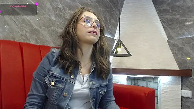 Snapshot of _isaabellaa chatting on 03/03/25, 11:22 isaabellaa online show from 03/03/25, 11:22