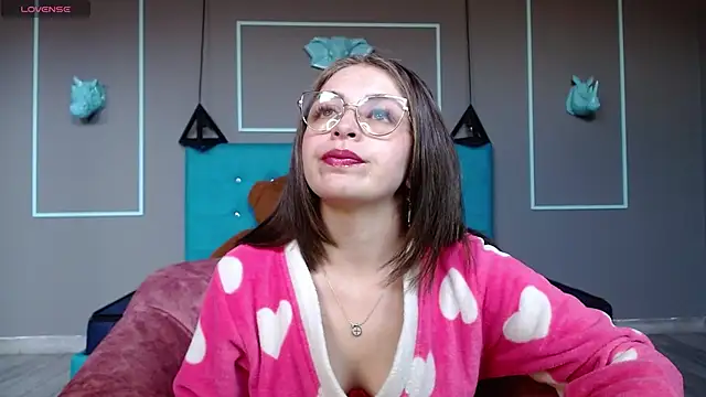 Snapshot of _isaabellaa chatting on 09/22/25, 12:07 isaabellaa online show from 09/22/25, 12:07