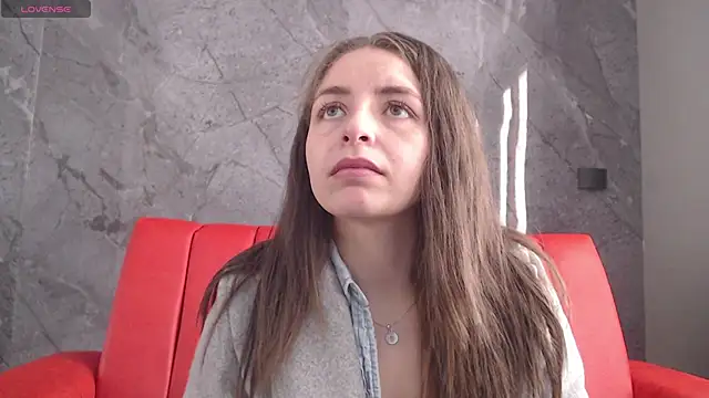 Snapshot of _isaabellaa chatting on 10/02/25, 03:41 isaabellaa online show from 10/02/25, 03:41