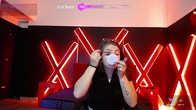 Snapshot of _isaabellaa chatting on 11/10/25, 12:37 isaabellaa online show from 11/10/25, 12:37