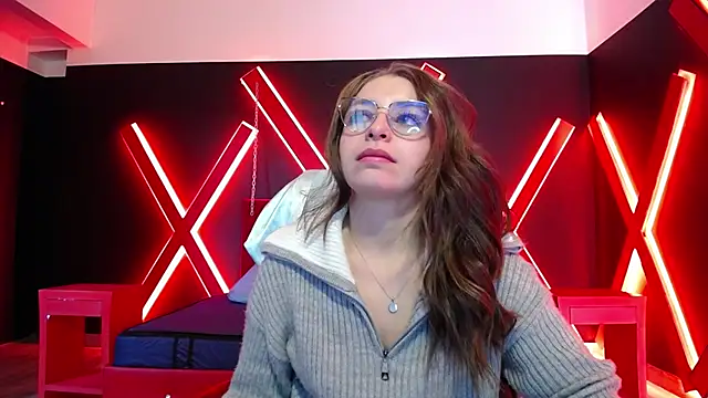 Snapshot of _isaabellaa chatting on 12/04/25, 01:53 isaabellaa online show from 12/04/25, 01:53