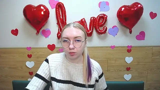 BeatriceFly online show from 01/26/25, 01:25