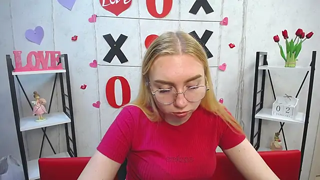 BeatriceFly online show from 02/02/25, 04:22