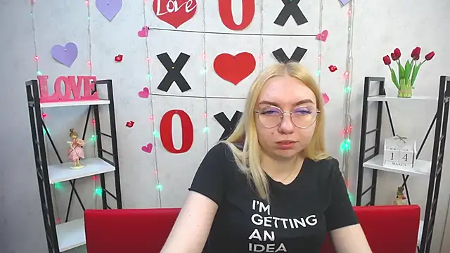 BeatriceFly online show from 03/15/25, 06:47