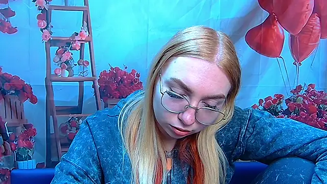 BeatriceFly online show from 04/18/26, 01:15