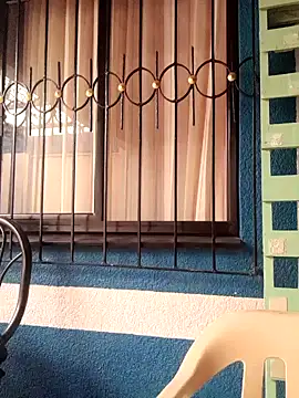 Snapshot of skayhot_ chatting on 12/17/24, 04:11 skayhot online show from 12/17/24, 04:11