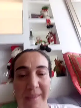 Snapshot of skayhot_ chatting on 12/27/24, 08:50 skayhot online show from 12/27/24, 08:50