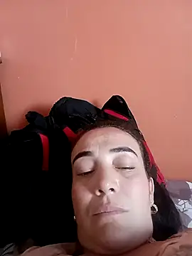 Snapshot of skayhot_ chatting on 01/02/25, 05:39 skayhot online show from 01/02/25, 05:39