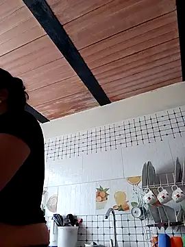 Snapshot of skayhot_ chatting on 02/03/25, 05:46 skayhot online show from 02/03/25, 05:46