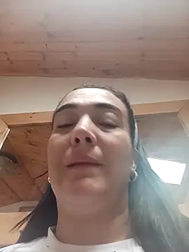 Snapshot of skayhot_ chatting on 02/11/25, 12:58 skayhot online show from 02/11/25, 12:58