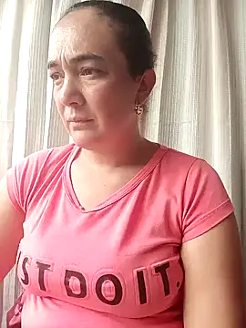 Snapshot of skayhot_ chatting on 02/19/25, 07:59 skayhot online show from 02/19/25, 07:59