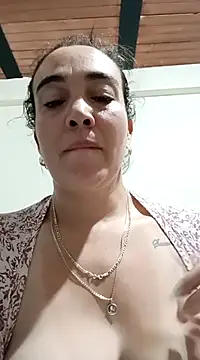 Snapshot of skayhot_ chatting on 02/22/25, 01:55 skayhot online show from 02/22/25, 01:55