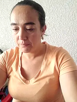 Snapshot of skayhot_ chatting on 09/26/25, 01:48 skayhot online show from 09/26/25, 01:48