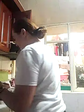 skayhot  online show from 02/04/26, 05:41