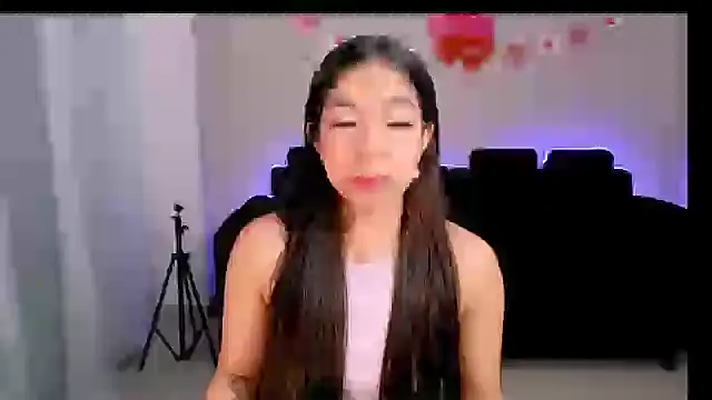 Mia Gothzx online show from 03/05/25, 11:49