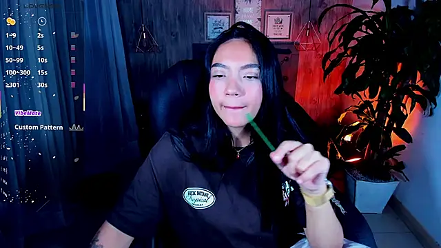 miichael black online show from 11/05/25, 09:48